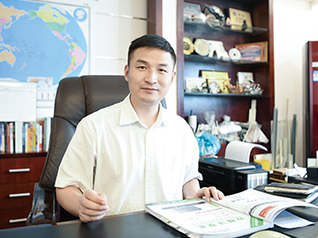 科貝?。簲D出智能化道路上的先行者